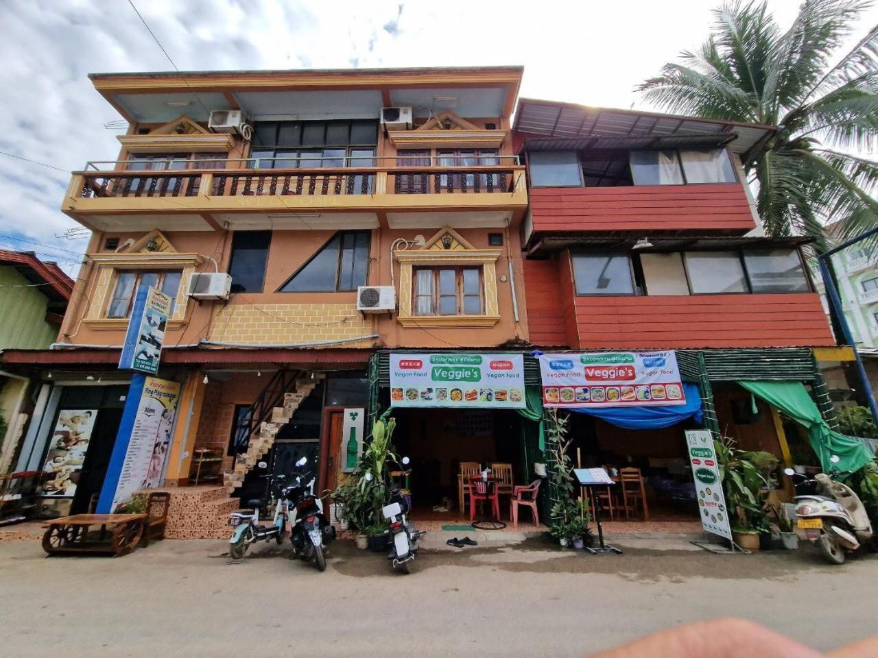Veggie'S Rooms Vang Vieng Dış mekan fotoğraf
